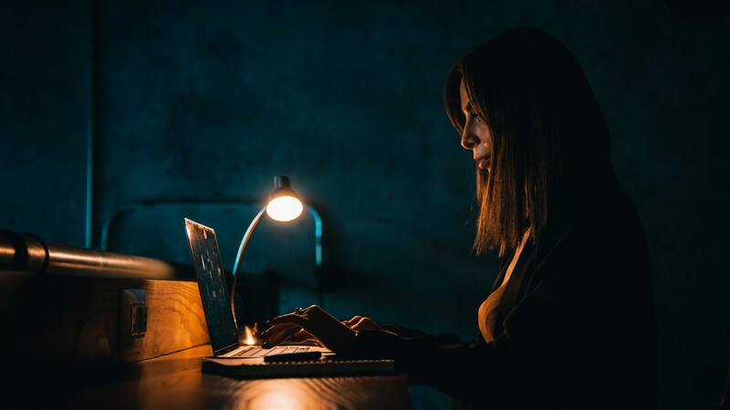 無料アダルトサイトで被害受けた事例5つ